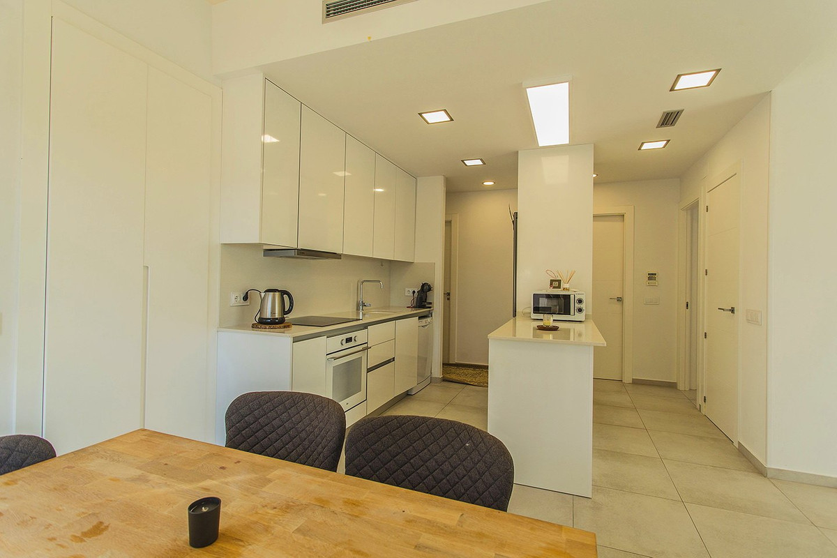 Se vende Villa - Chalet de 3 dormitorios en Costa Blanca, Alicante, España