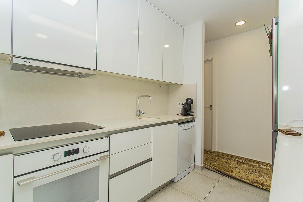 Se vende Villa - Chalet de 3 dormitorios en Costa Blanca, Alicante, España