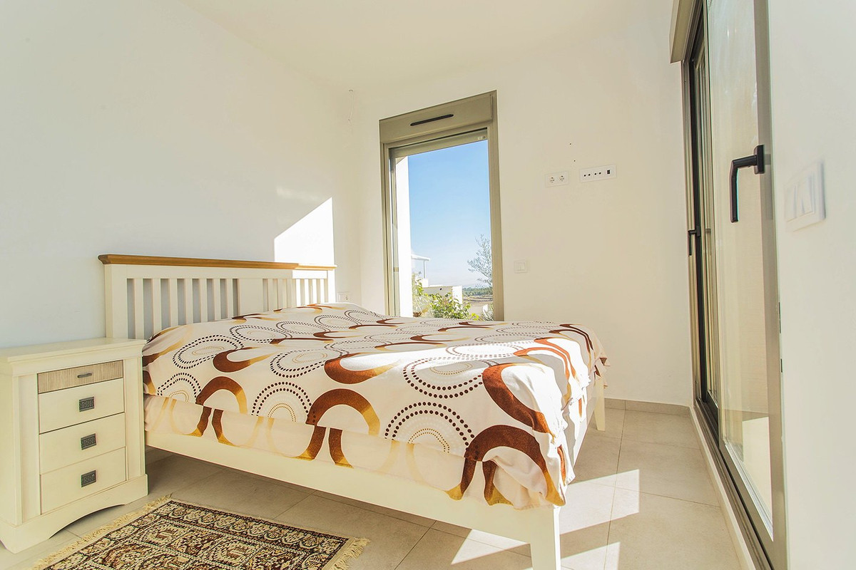 Se vende Villa - Chalet de 3 dormitorios en Costa Blanca, Alicante, España