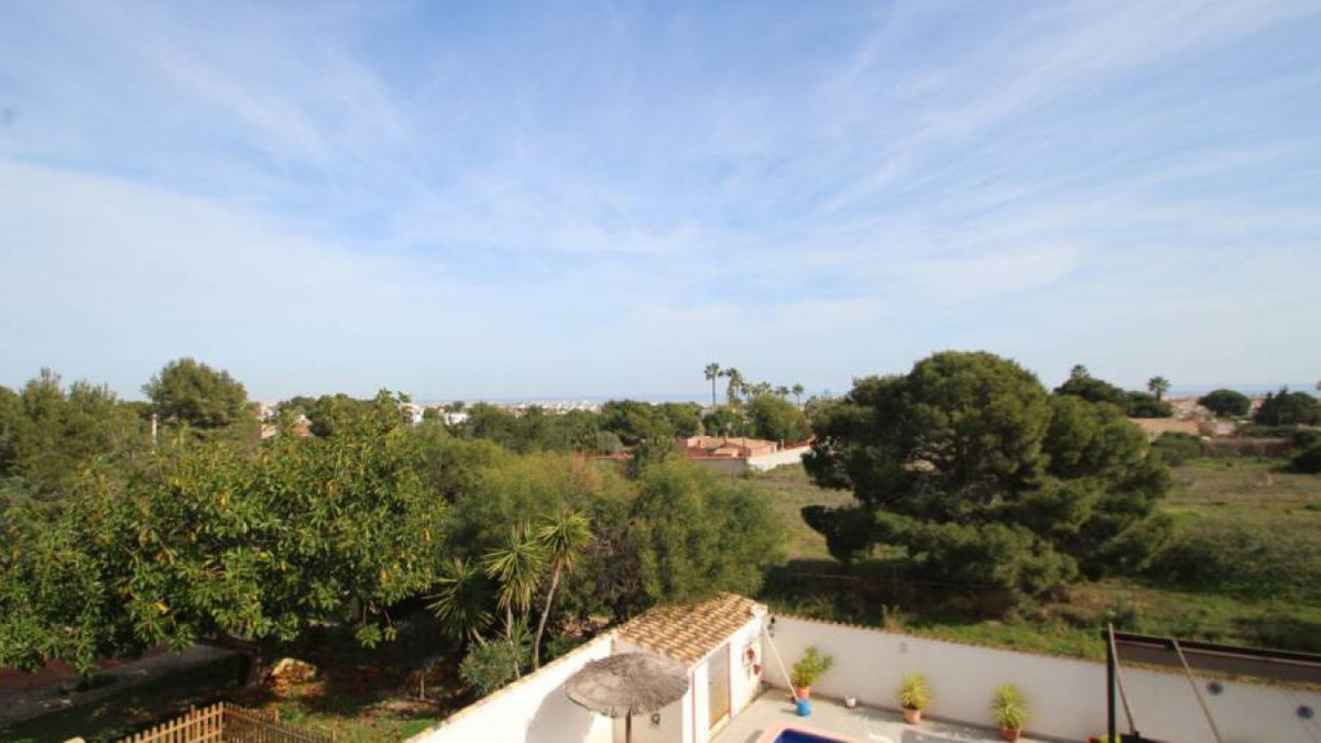 Se vende Villa - Chalet de 9 dormitorios en Costa Blanca, Alicante, España