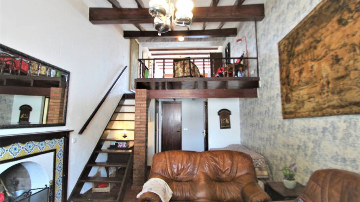 Se vende Villa - Chalet de 9 dormitorios en Costa Blanca, Alicante, España