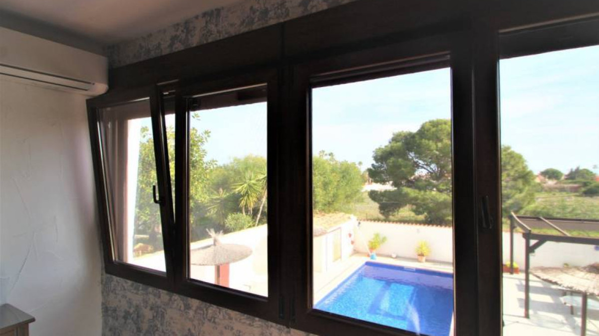 Se vende Villa - Chalet de 9 dormitorios en Costa Blanca, Alicante, España