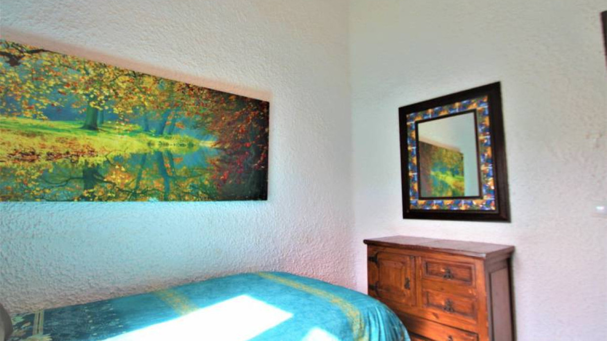 Se vende Villa - Chalet de 9 dormitorios en Costa Blanca, Alicante, España
