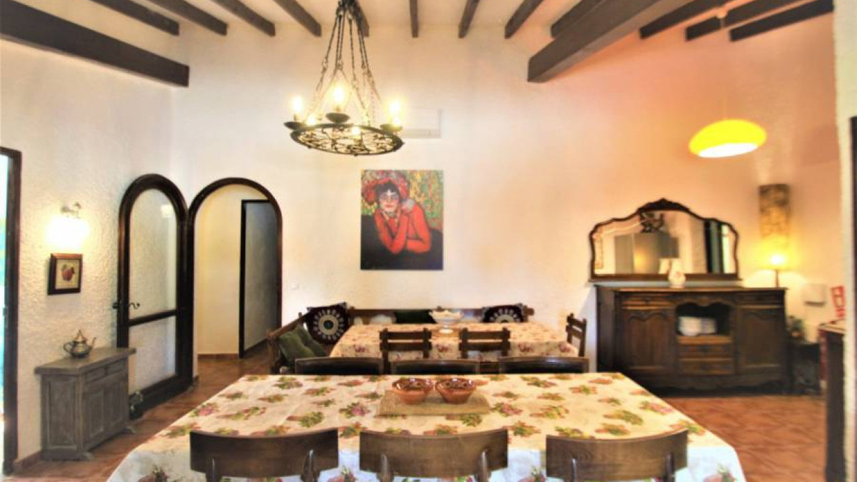 Se vende Villa - Chalet de 9 dormitorios en Costa Blanca, Alicante, España