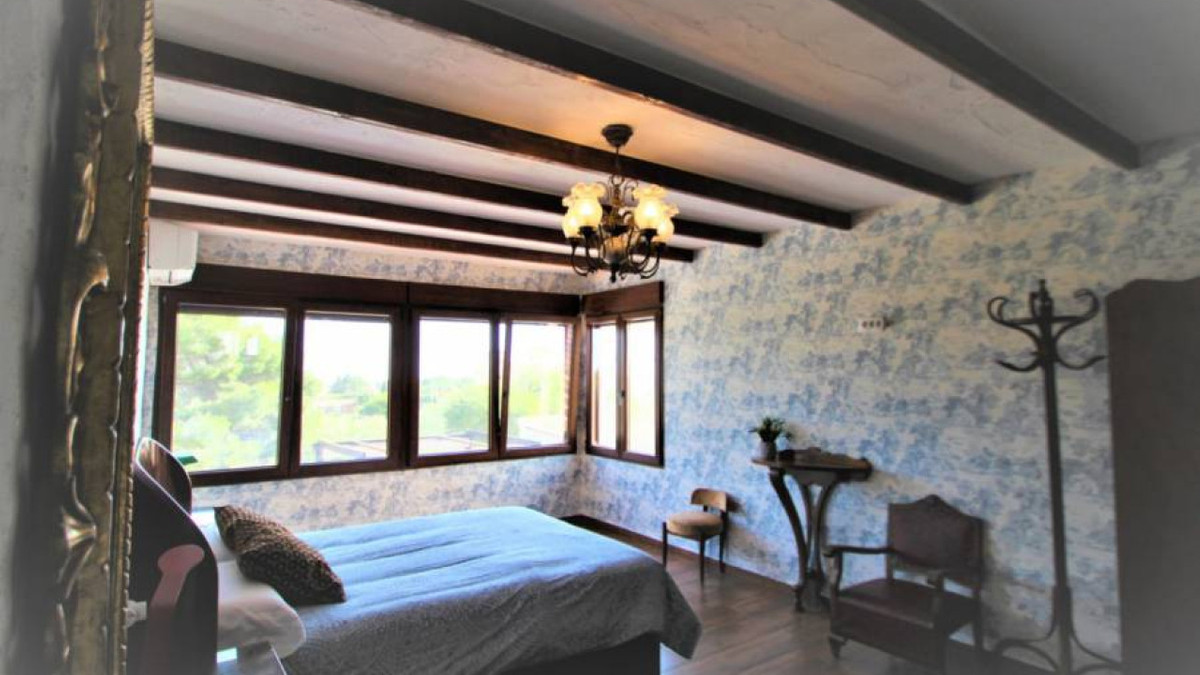 Se vende Villa - Chalet de 9 dormitorios en Costa Blanca, Alicante, España