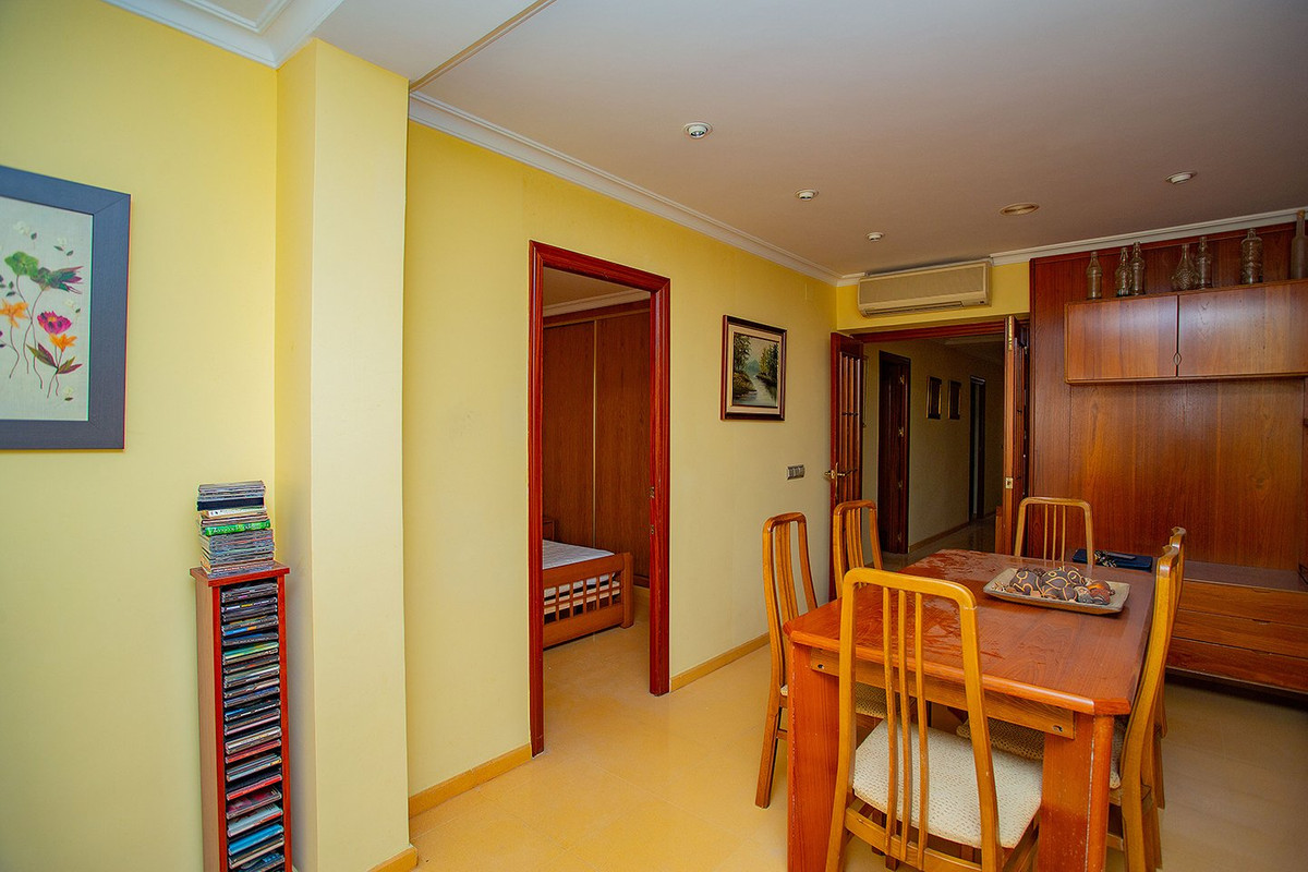 4 Bed Apartment for sale in Torrevieja Costa Blanca, Alicante, Spain