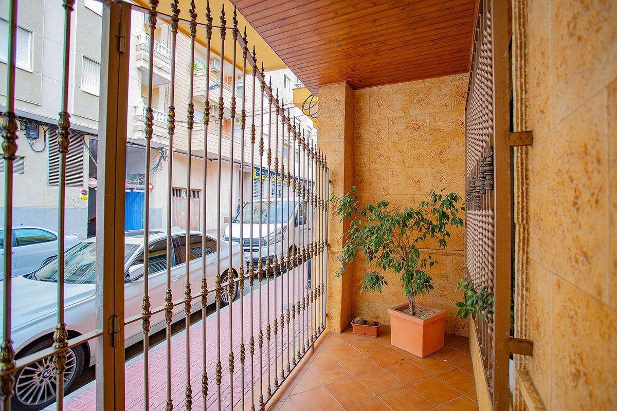 4 Bed Apartment for sale in Torrevieja Costa Blanca, Alicante, Spain