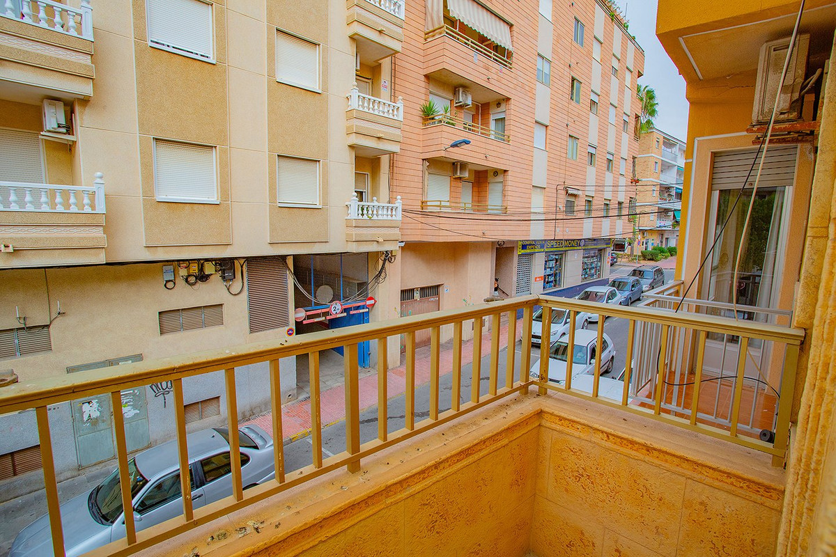 4 Bed Apartment for sale in Torrevieja Costa Blanca, Alicante, Spain