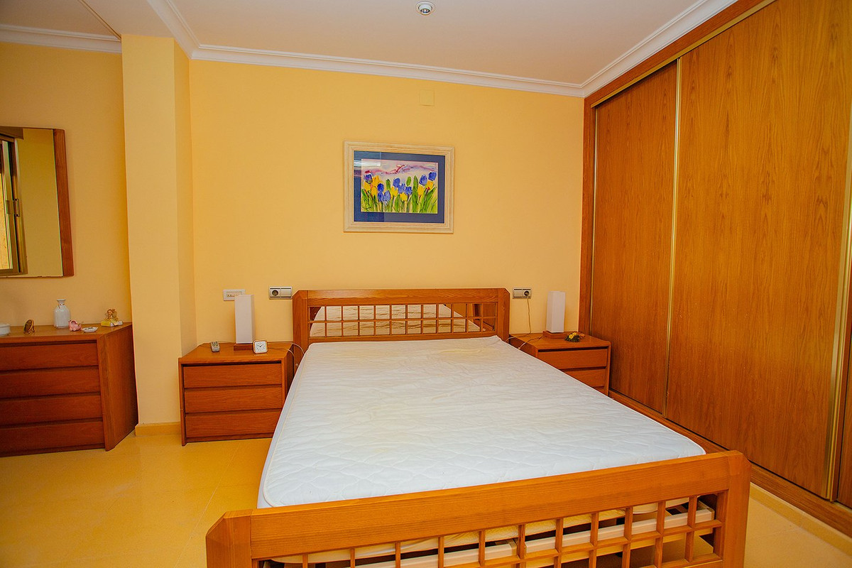 4 Bed Apartment for sale in Torrevieja Costa Blanca, Alicante, Spain