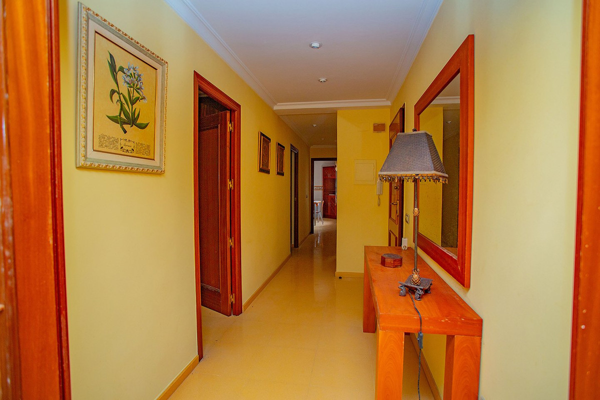 4 Bed Apartment for sale in Torrevieja Costa Blanca, Alicante, Spain