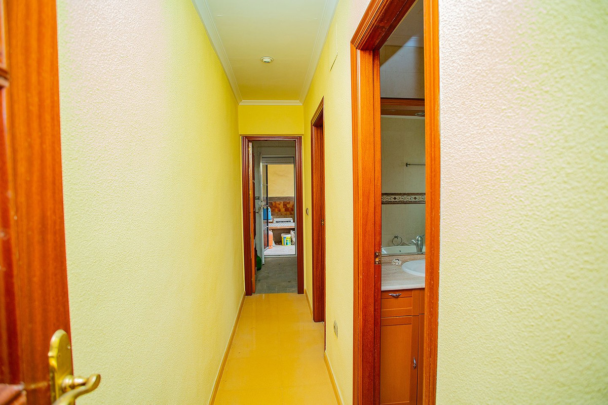 4 Bed Apartment for sale in Torrevieja Costa Blanca, Alicante, Spain