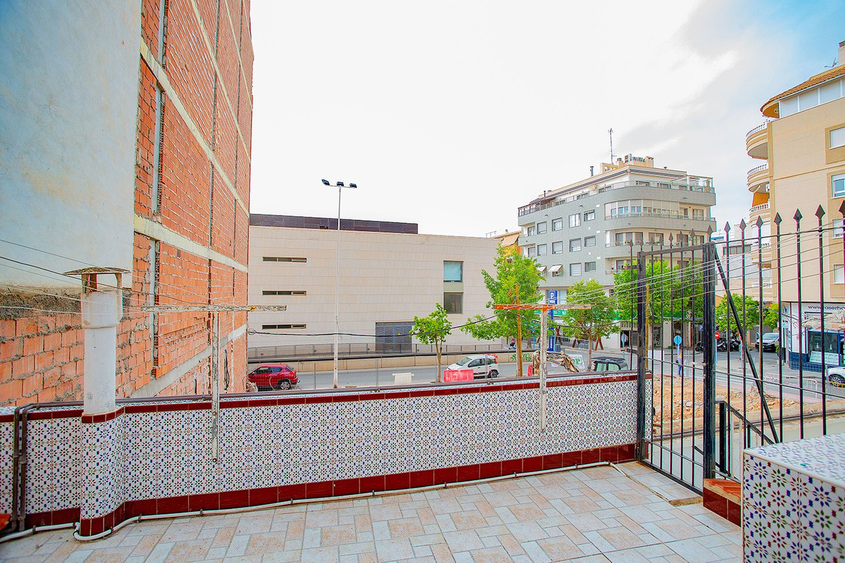 4 Bed Apartment for sale in Torrevieja Costa Blanca, Alicante, Spain
