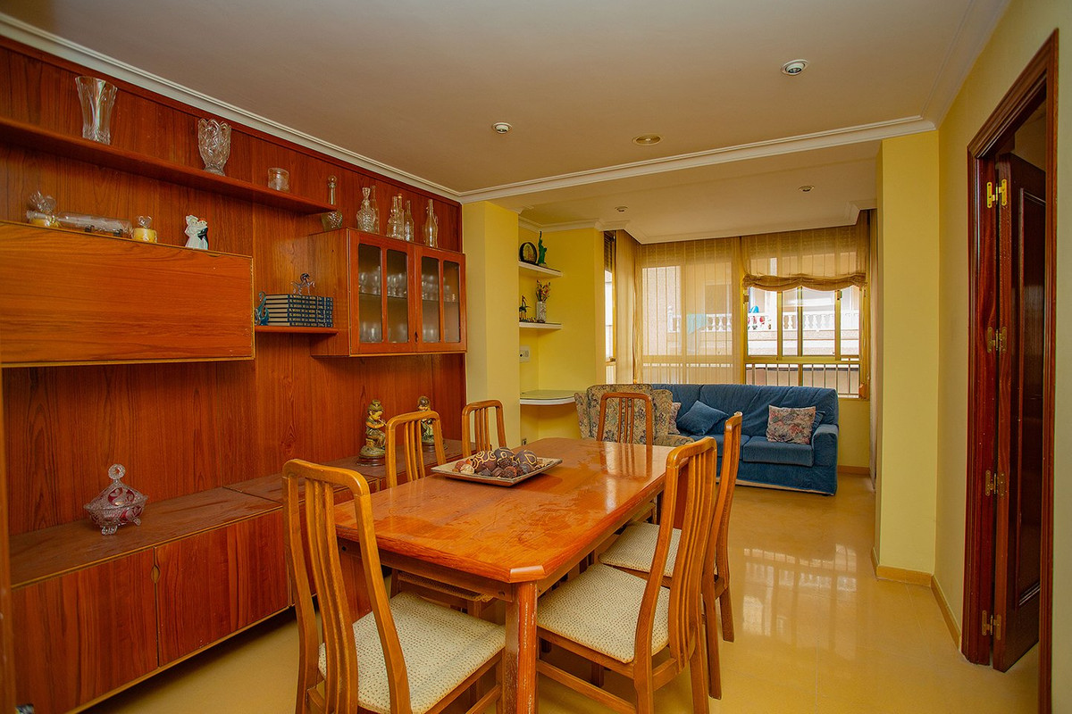 4 Bed Apartment for sale in Torrevieja Costa Blanca, Alicante, Spain