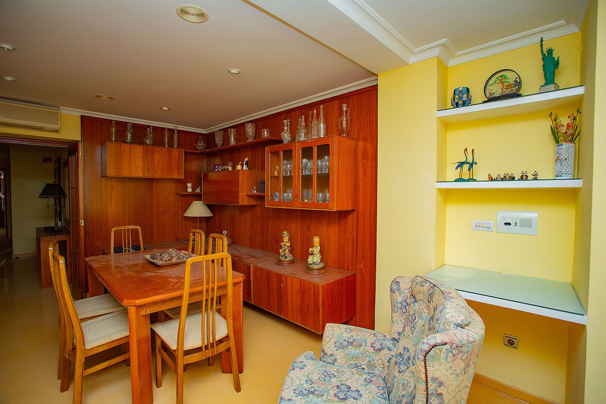 4 Bed Apartment for sale in Torrevieja Costa Blanca, Alicante, Spain
