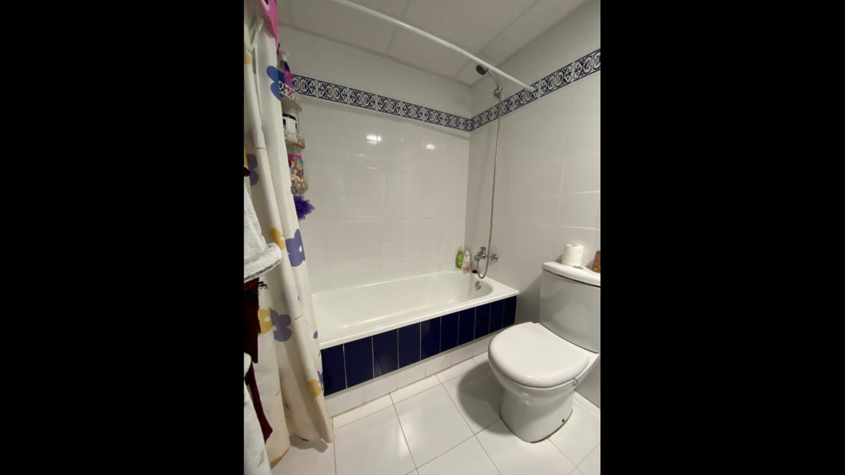 2 Bed Apartment for sale in Torrevieja Costa Blanca, Alicante, Spain