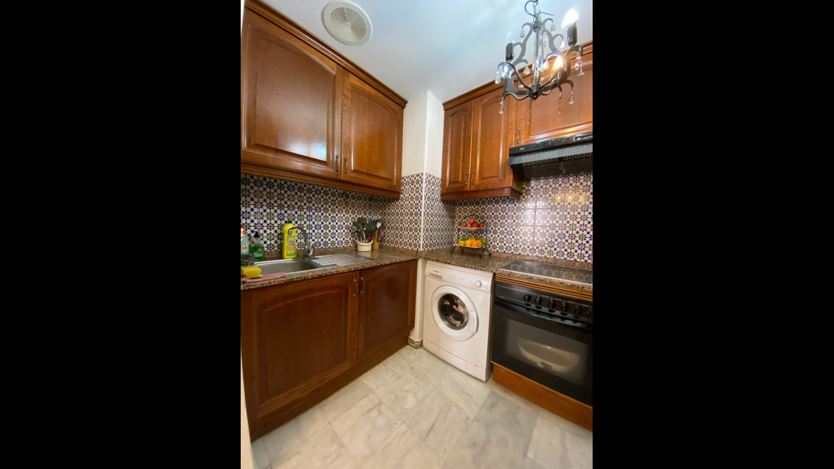 2 Bed Apartment for sale in Torrevieja Costa Blanca, Alicante, Spain
