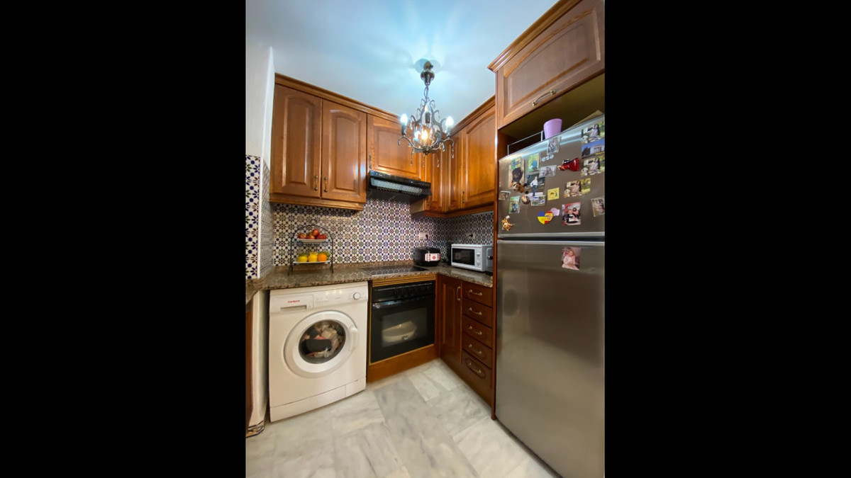 2 Bed Apartment for sale in Torrevieja Costa Blanca, Alicante, Spain