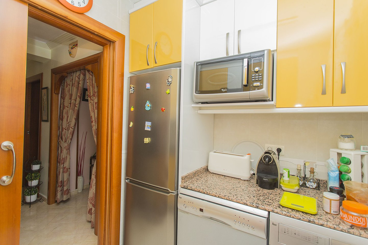 Se vende Apartamento Planta Media de 3 dormitorios en Costa Blanca, Alicante, España