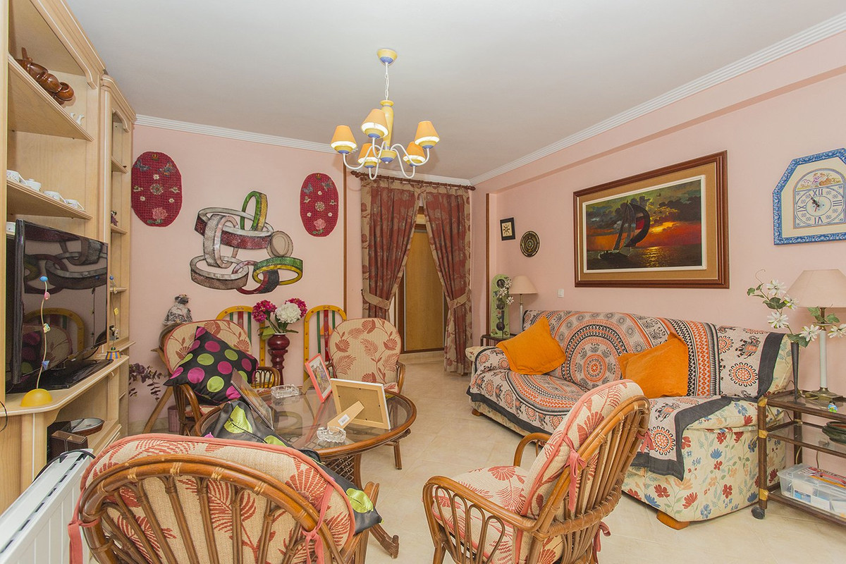 Se vende Apartamento Planta Media de 3 dormitorios en Costa Blanca, Alicante, España