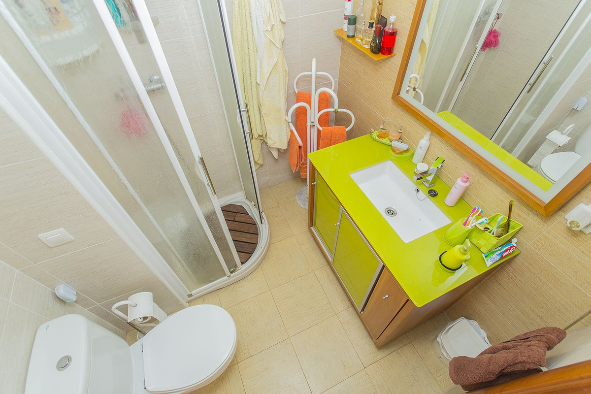 Se vende Apartamento Planta Media de 3 dormitorios en Costa Blanca, Alicante, España