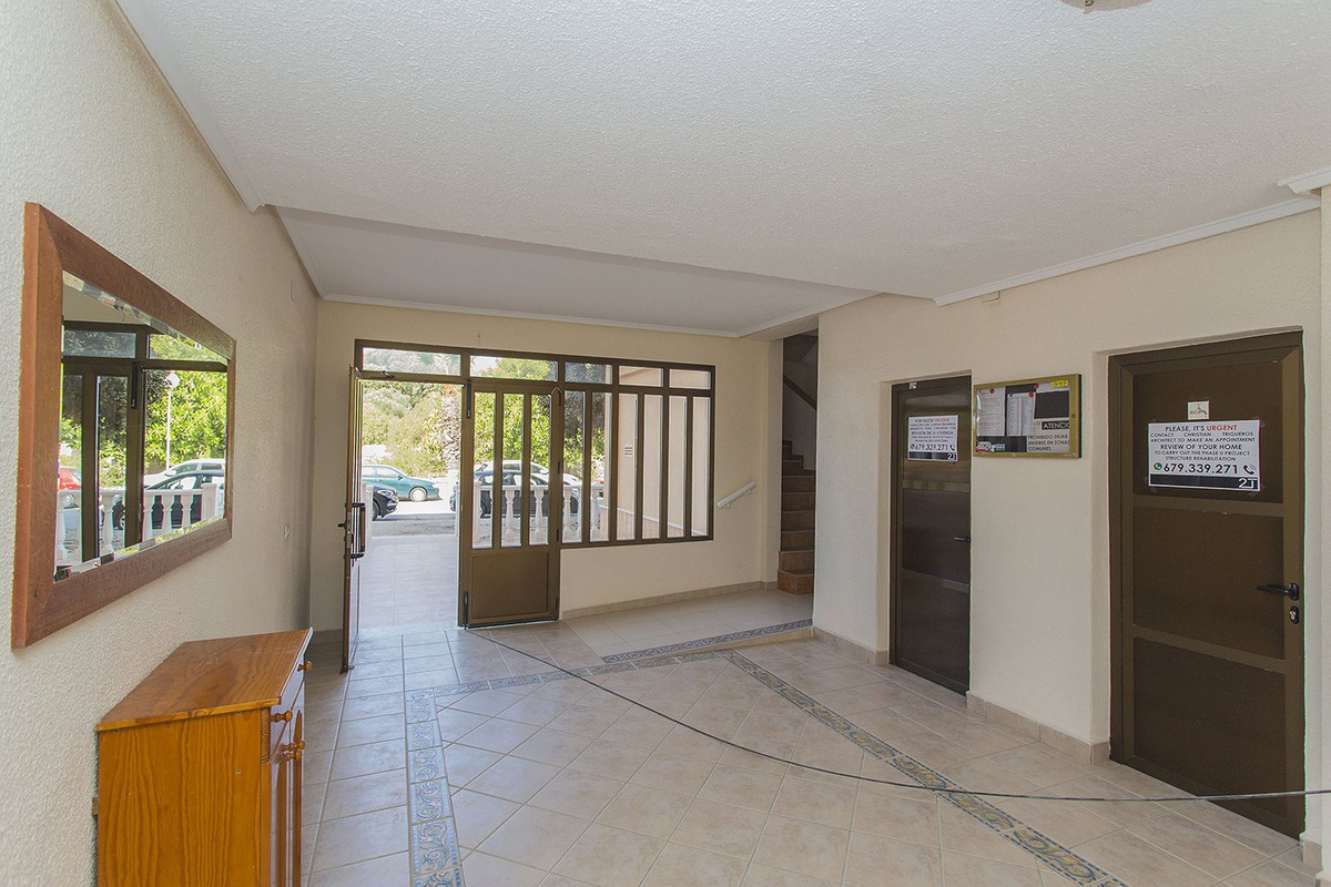 Se vende Apartamento Planta Media de 3 dormitorios en Costa Blanca, Alicante, España