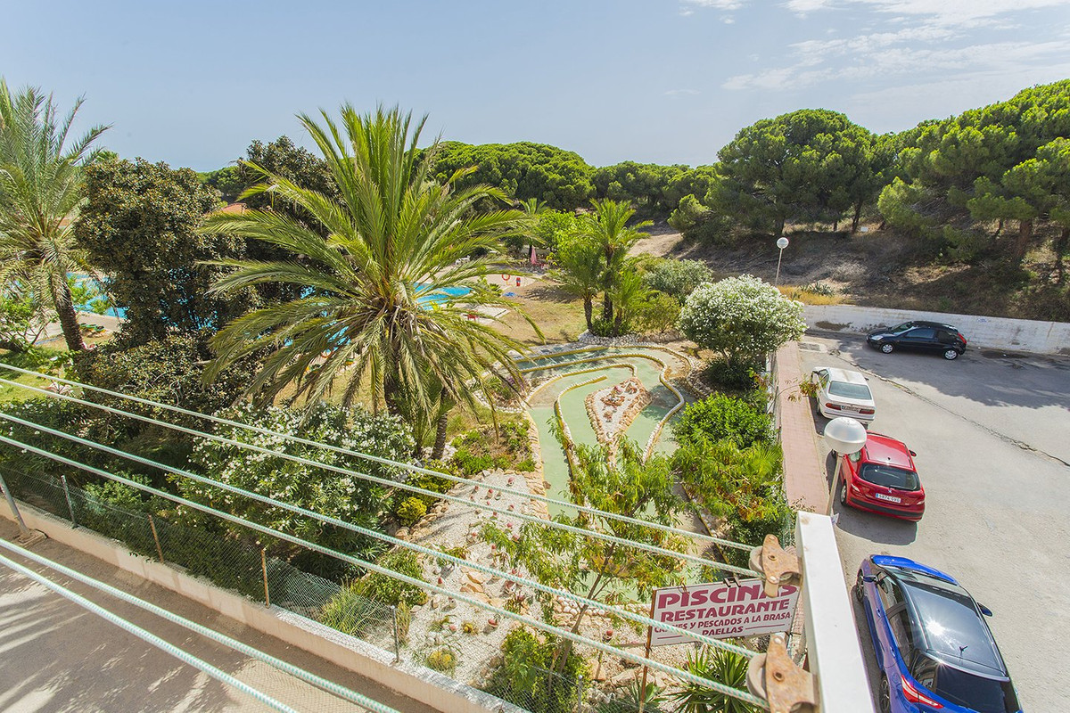 Se vende Apartamento Planta Media de 3 dormitorios en Costa Blanca, Alicante, España