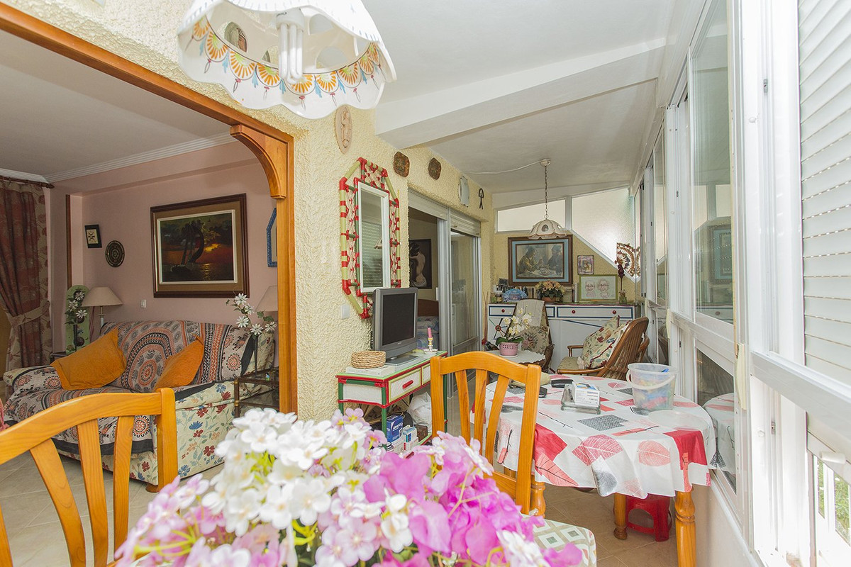 Se vende Apartamento Planta Media de 3 dormitorios en Costa Blanca, Alicante, España