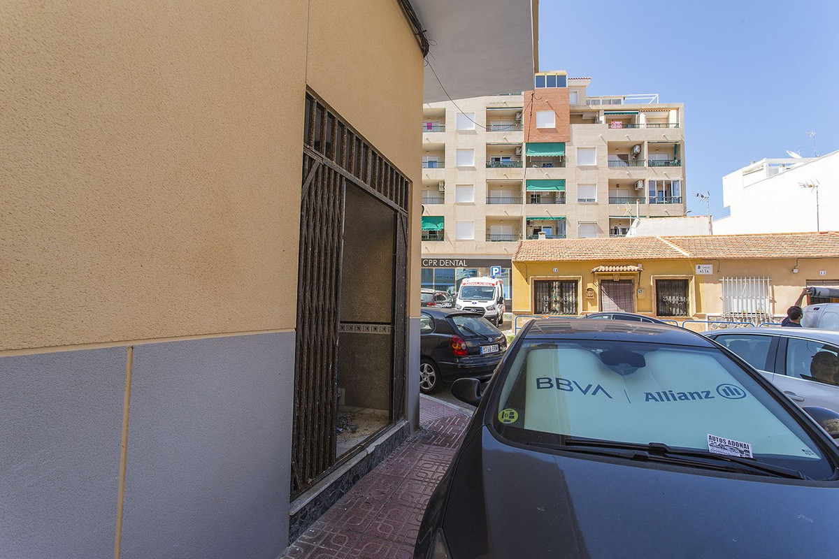 Se vende Otro  en Costa Blanca, Alicante, España