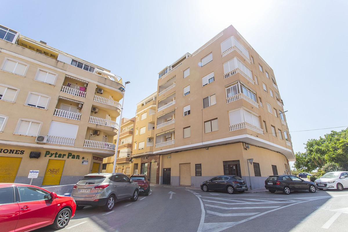 Se vende Otro  en Costa Blanca, Alicante, España
