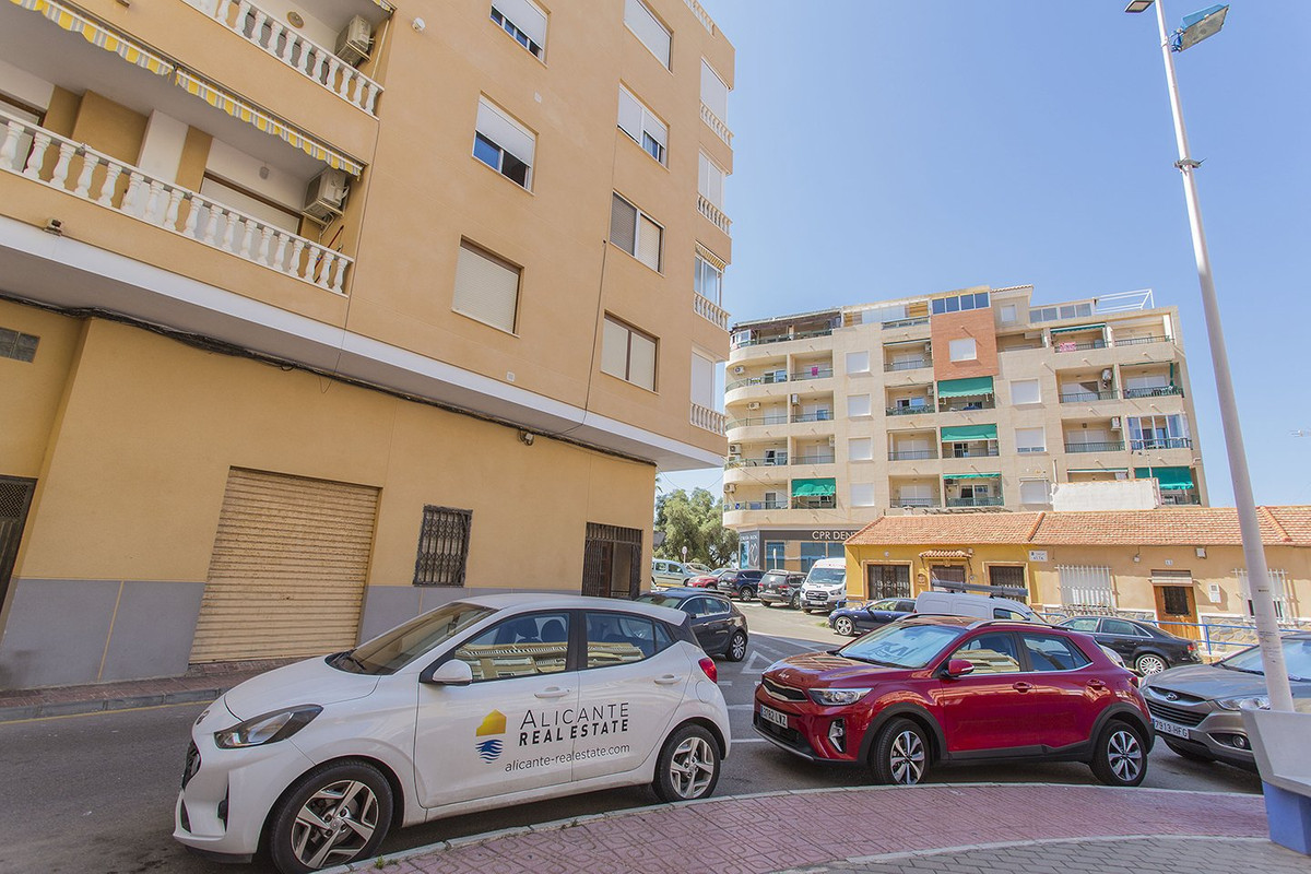 Se vende Otro  en Costa Blanca, Alicante, España