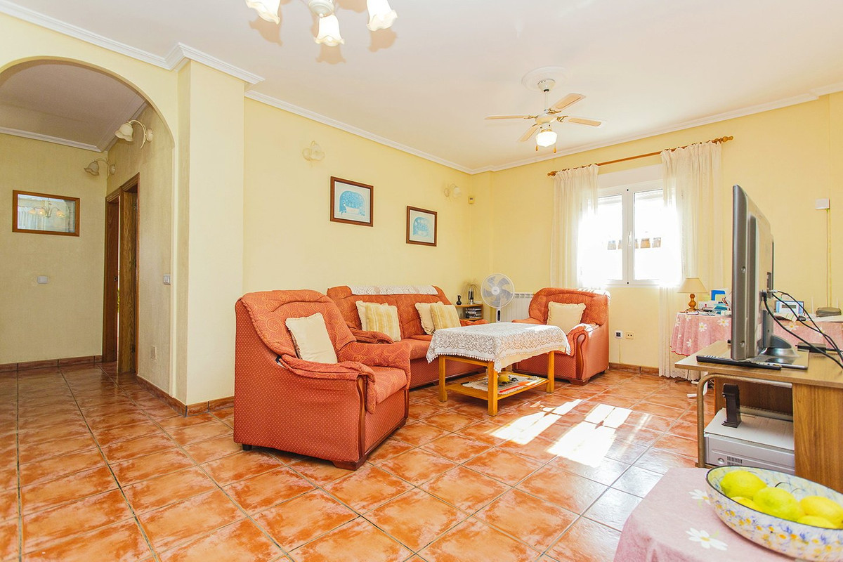 Se vende Villa - Chalet de 5 dormitorios en Costa Blanca, Alicante, España