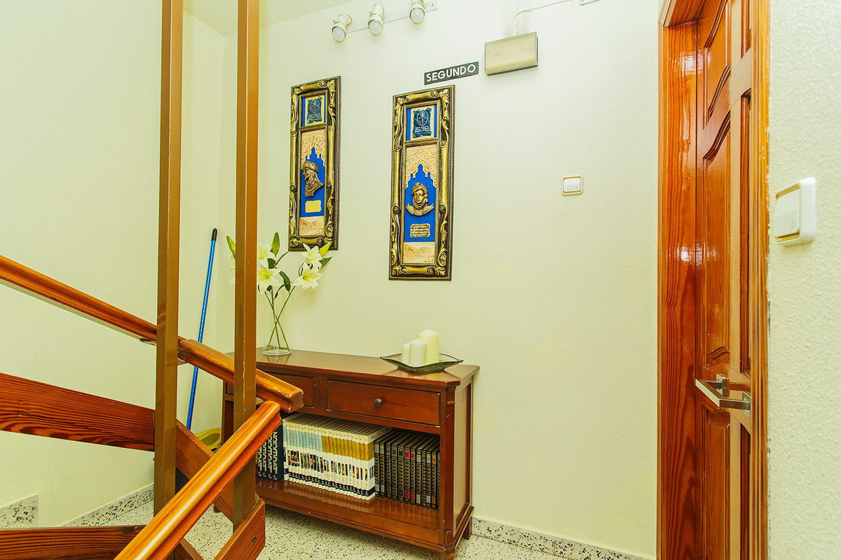 Se vende Apartamento Planta Media de 4 dormitorios en Costa Blanca, Alicante, España