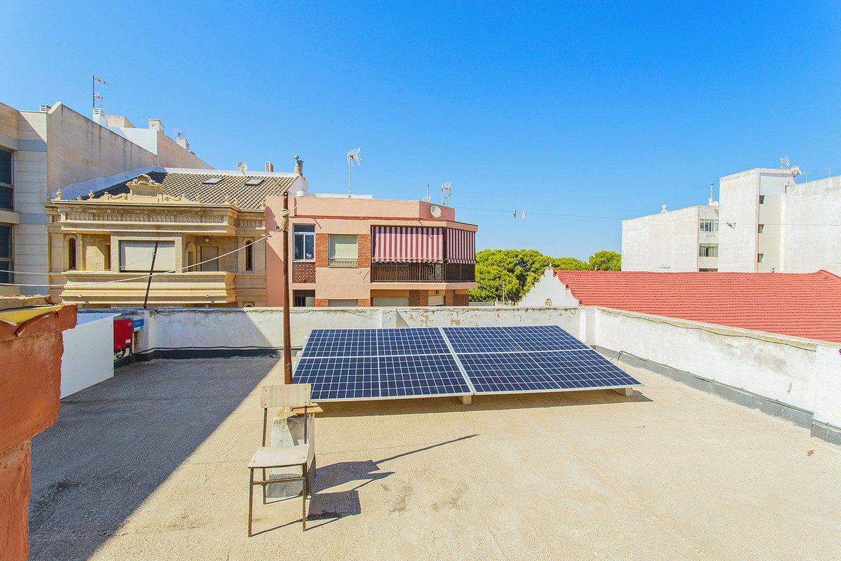 Se vende Apartamento Planta Media de 4 dormitorios en Costa Blanca, Alicante, España