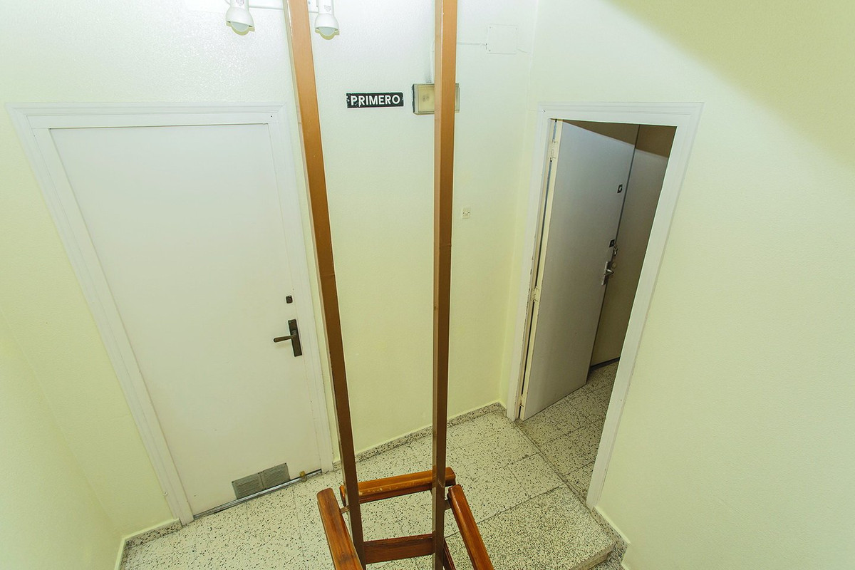 Se vende Apartamento Planta Media de 4 dormitorios en Costa Blanca, Alicante, España