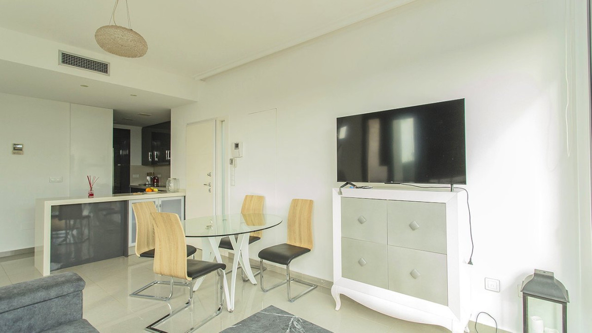 Se vende Villa - Chalet de 3 dormitorios en Costa Blanca, Alicante, España