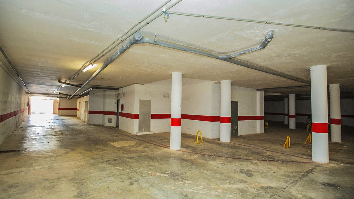 Se vende Garaje  en Costa Blanca, Alicante, España