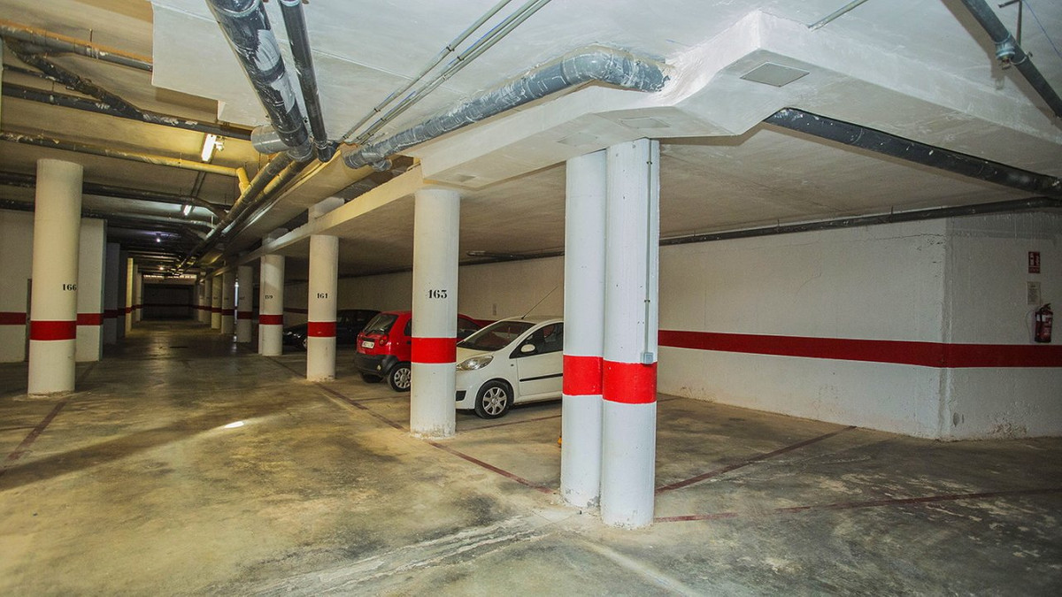 Se vende Garaje  en Costa Blanca, Alicante, España
