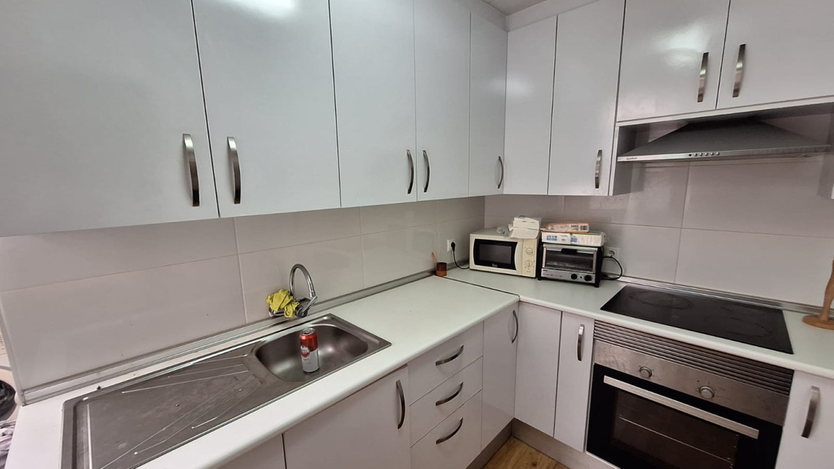 Se vende Apartamento Planta Media de 3 dormitorios en Costa Blanca, Alicante, España