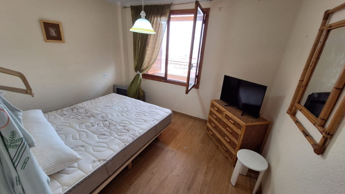 Se vende Apartamento Planta Media de 3 dormitorios en Costa Blanca, Alicante, España