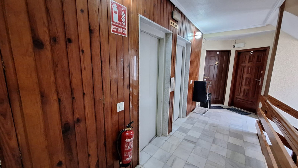Se vende Apartamento Planta Media de 3 dormitorios en Costa Blanca, Alicante, España