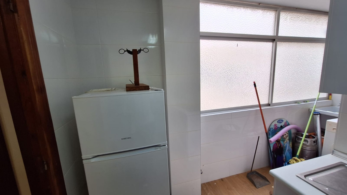Se vende Apartamento Planta Media de 3 dormitorios en Costa Blanca, Alicante, España