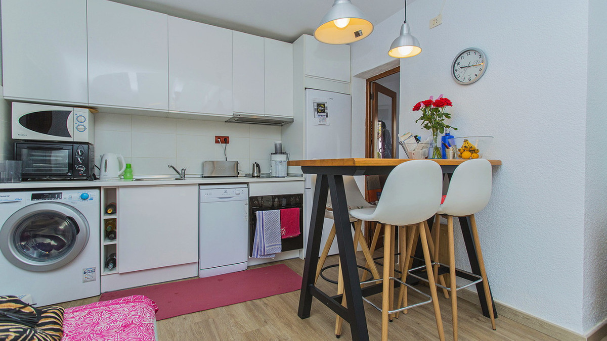 Se vende Villa - Chalet de 2 dormitorios en Costa Blanca, Alicante, España