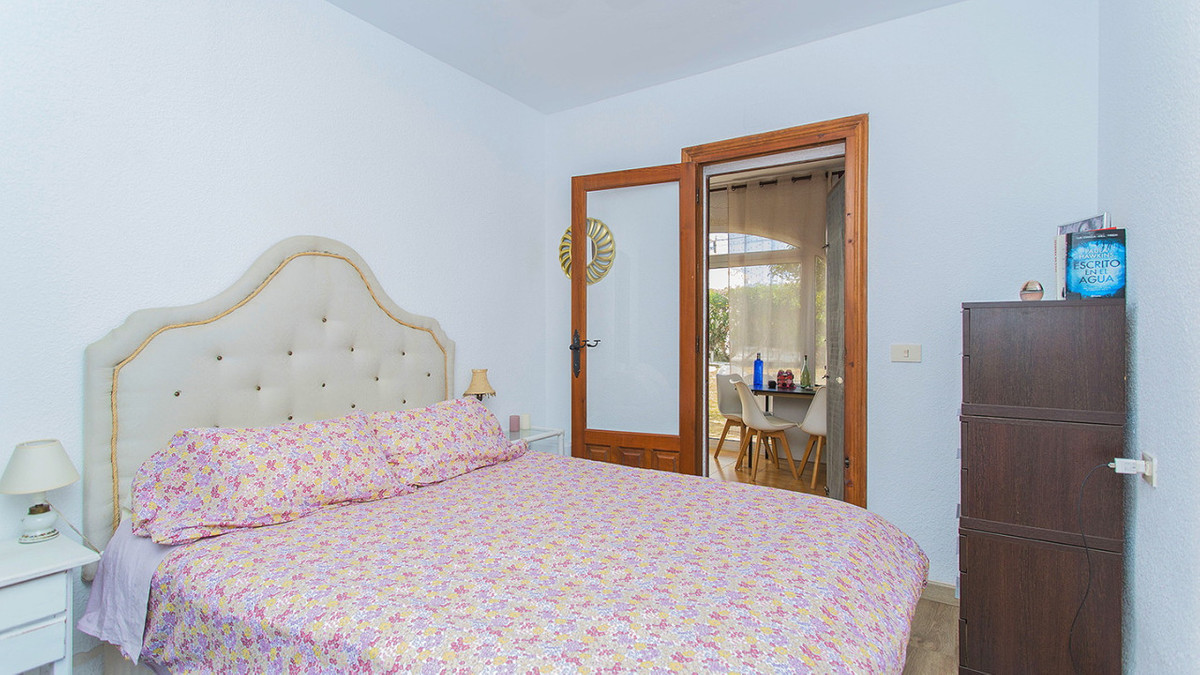 Se vende Villa - Chalet de 2 dormitorios en Costa Blanca, Alicante, España