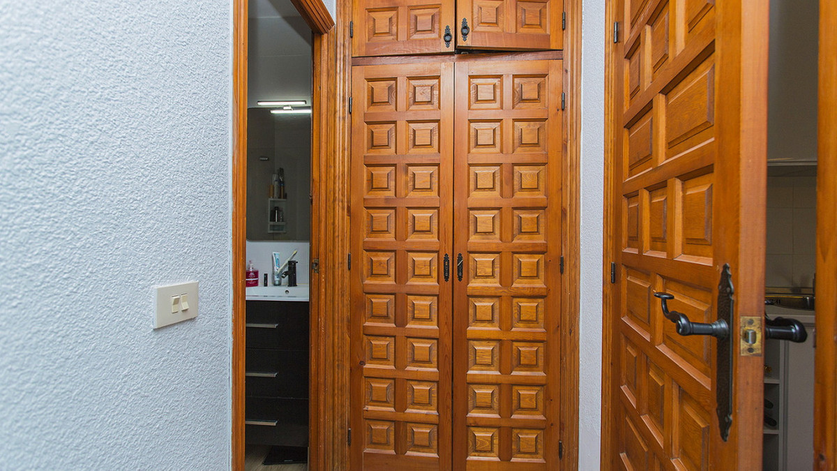Se vende Villa - Chalet de 2 dormitorios en Costa Blanca, Alicante, España
