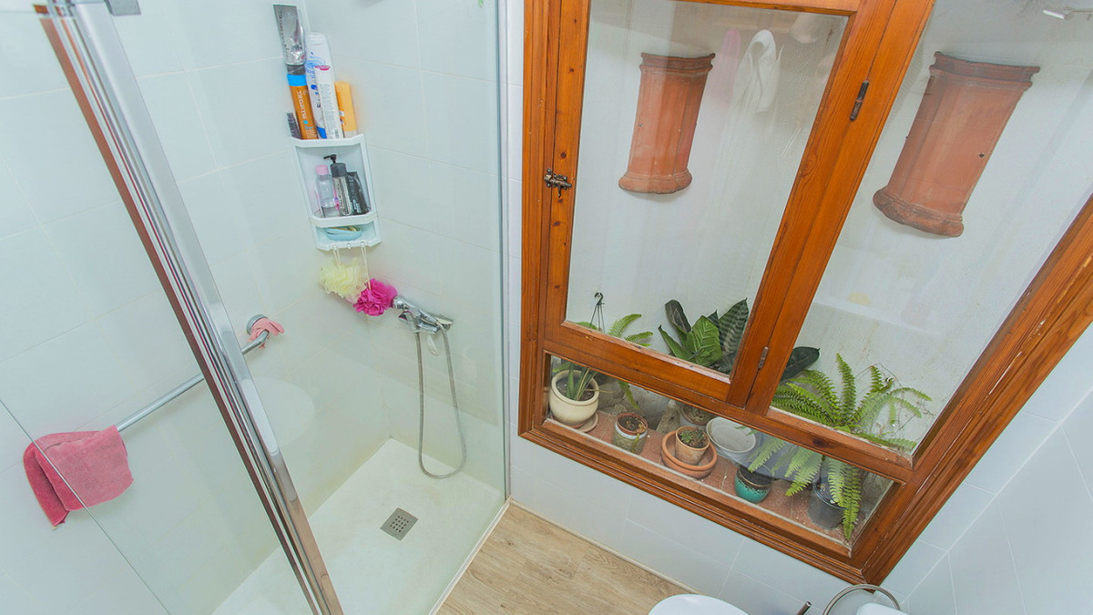Se vende Villa - Chalet de 2 dormitorios en Costa Blanca, Alicante, España
