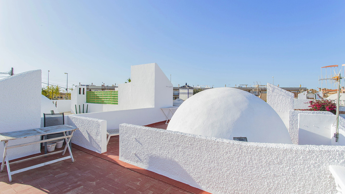 Se vende Villa - Chalet de 2 dormitorios en Costa Blanca, Alicante, España