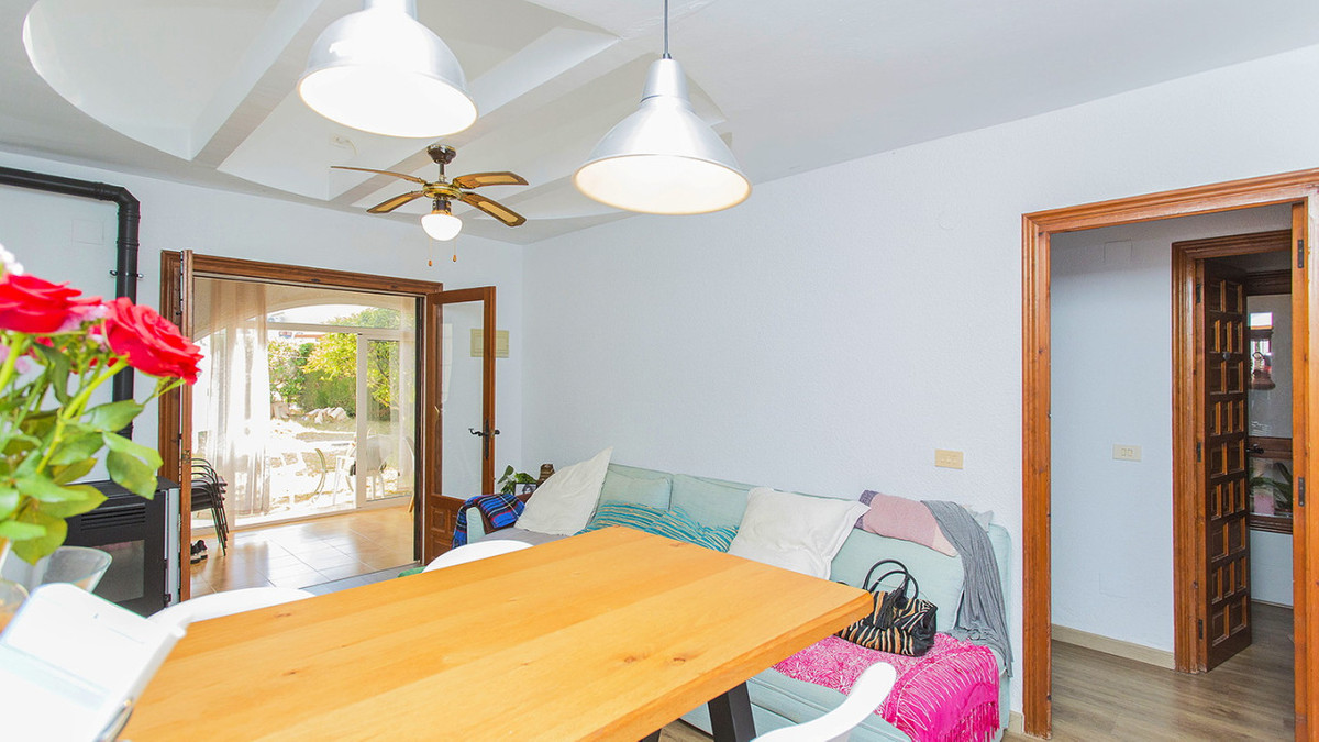 Se vende Villa - Chalet de 2 dormitorios en Costa Blanca, Alicante, España