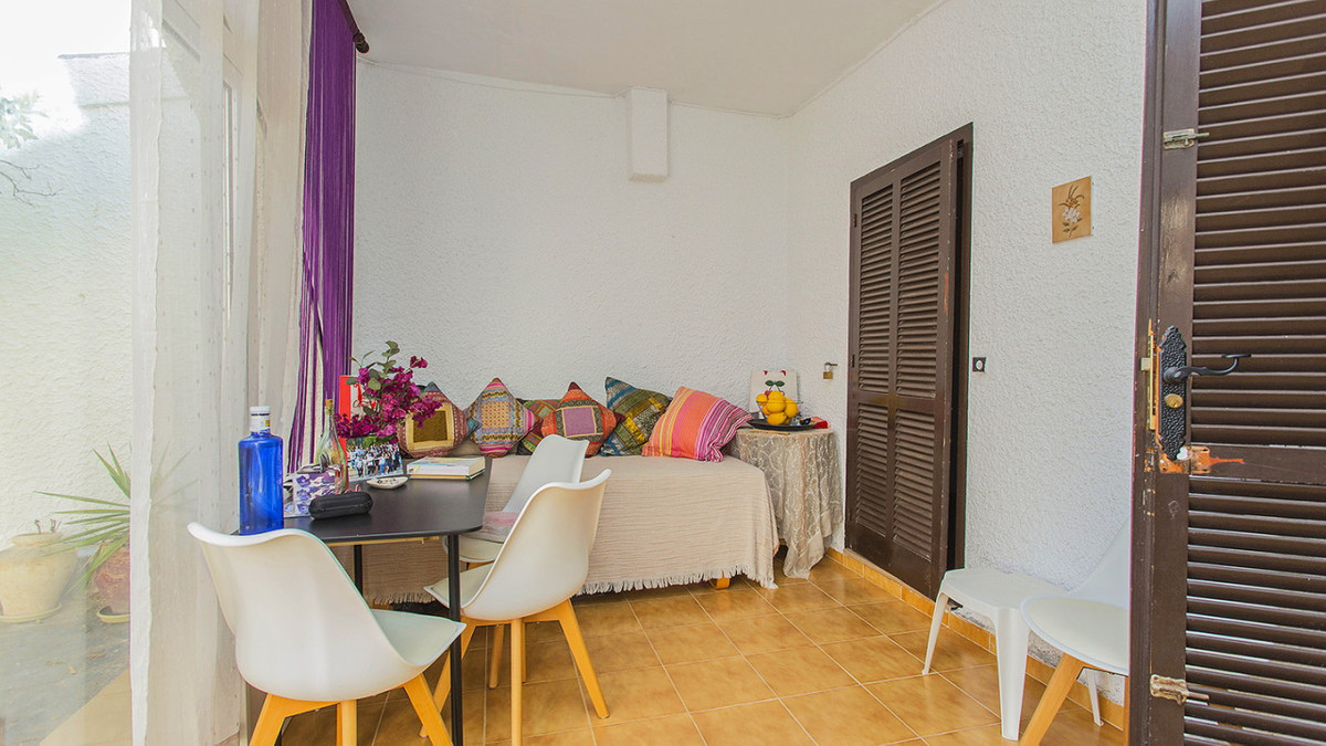Se vende Villa - Chalet de 2 dormitorios en Costa Blanca, Alicante, España