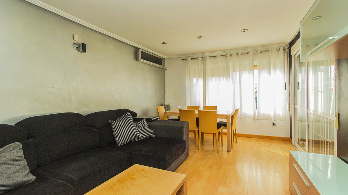 Se vende Villa - Chalet de 3 dormitorios en Costa Blanca, Alicante, España