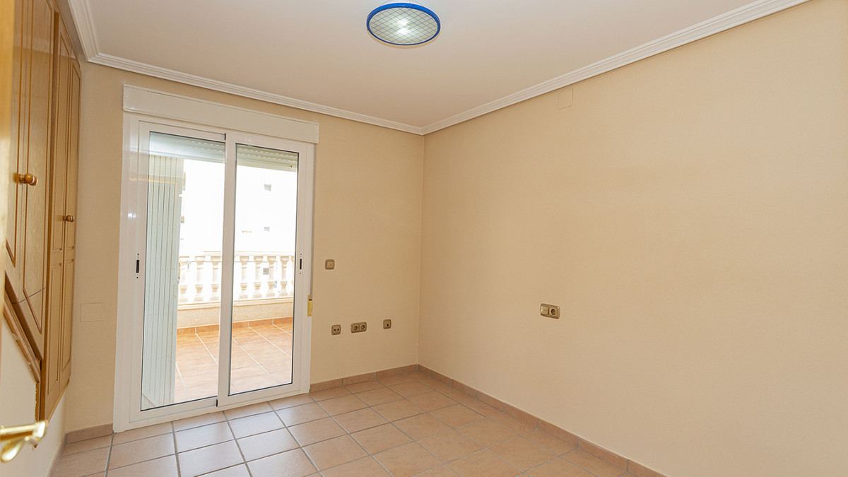 Se vende Adosada de 3 dormitorios en Costa Blanca, Alicante, España